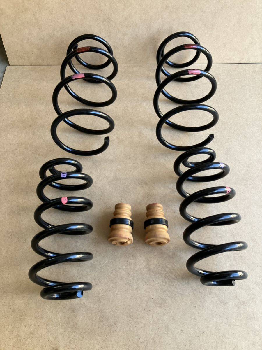 エスティマ（アエラス） DBA-ACR50W純正スプリング 新車外し