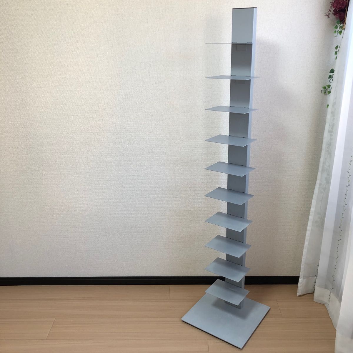 メタル ブックタワー サピエンス Sintesi ブックシェルフ イタリア製