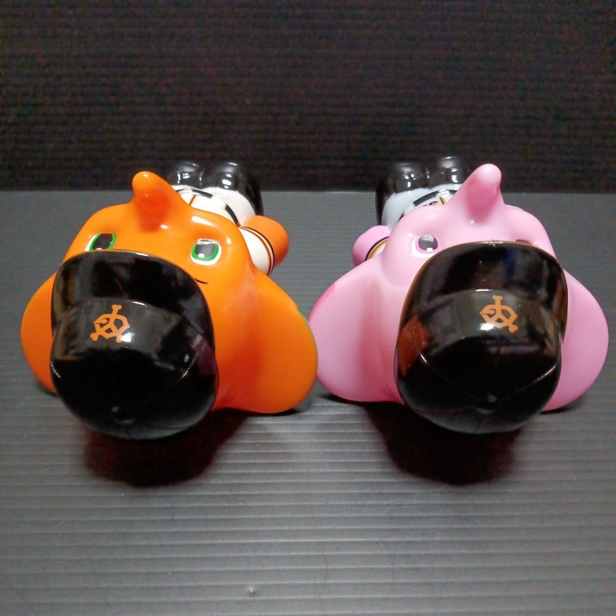 佐藤製薬「サトちゃん 貯金箱」ジャイアンツ 野球 フィギュア 人形