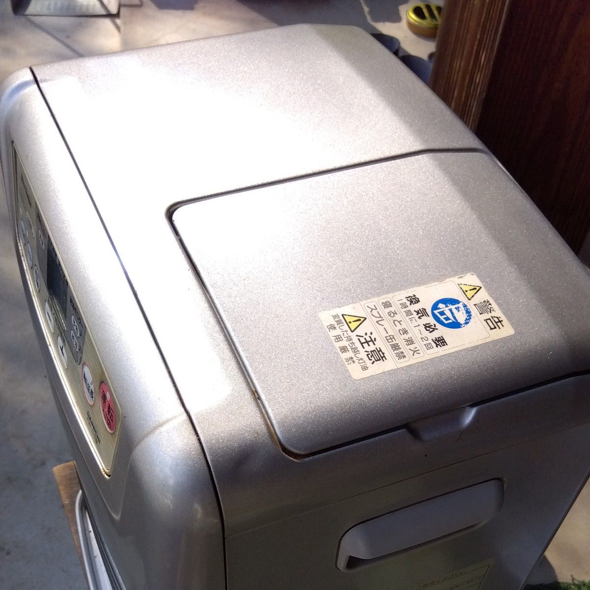 ダイニチ 石油ファンヒーター FW-325S (2009年製)｜Yahoo!フリマ（旧