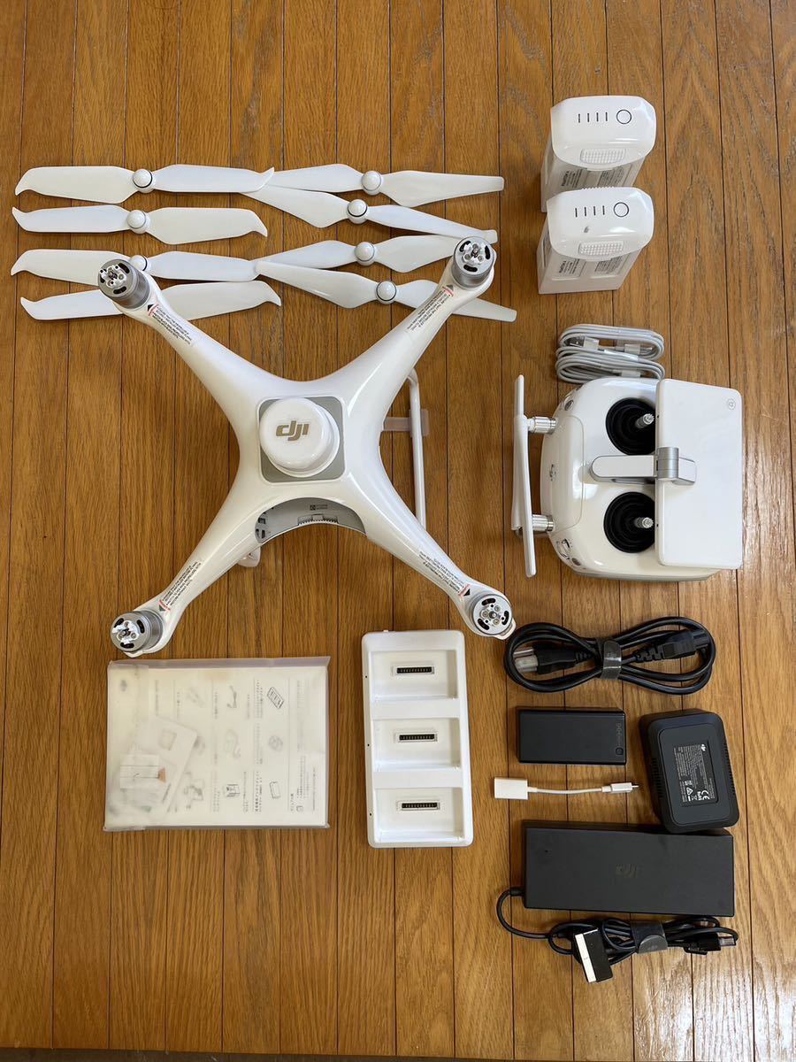 送料無料 DJI Phantom4 RTK ドローン本体 専用ケース付き