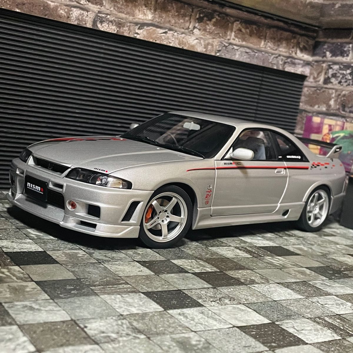 1/18 AUTOart ニスモ スカイライン GT-R R33 R-tune｜Yahoo!フリマ（旧