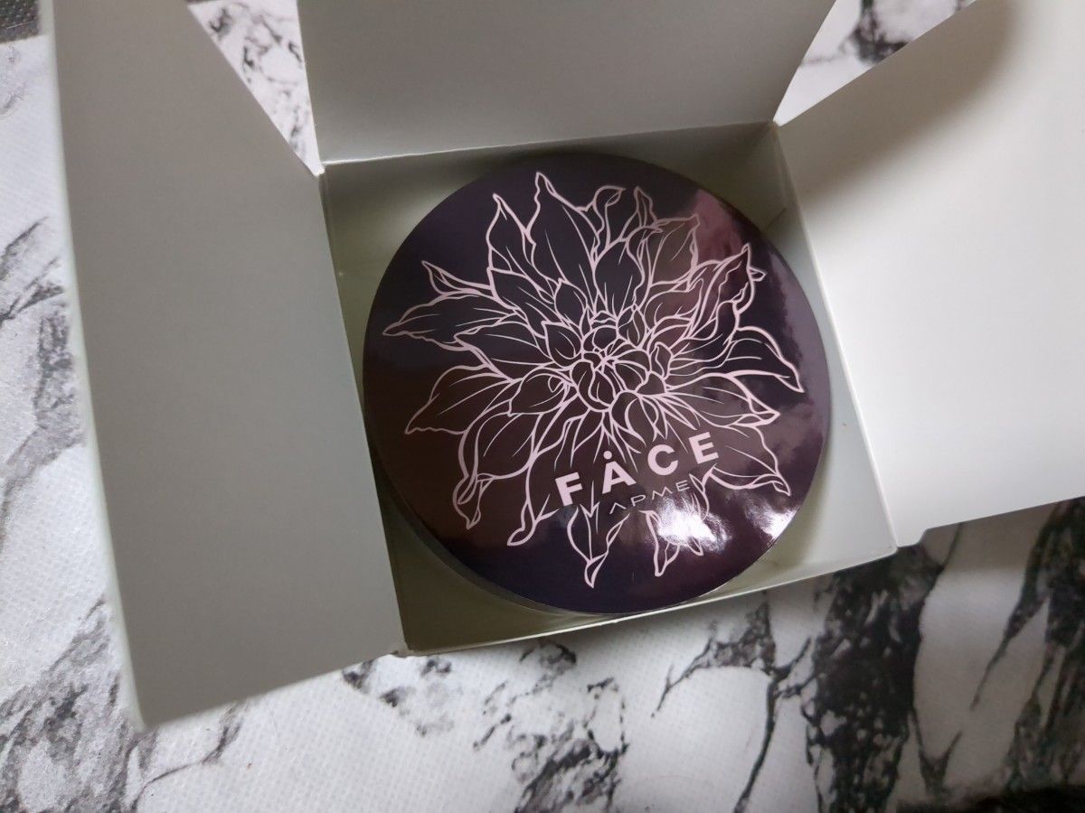 新品未開封 ワミレス フェイス ルースシアーパウダー 限定 パール 粉