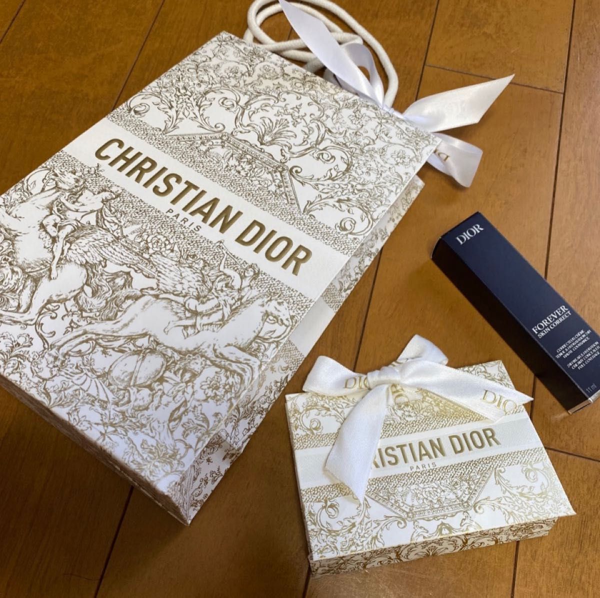ディオール 2023 ホリデー ラッピングセット ショッパー & ギフト