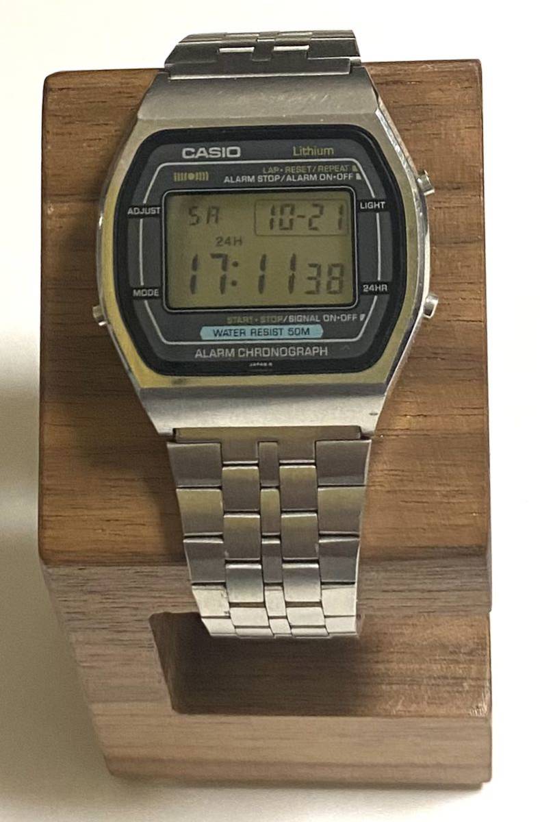 Yahoo!オークション - CASIO カシオ W-51 レトロ腕時計 デジタル レア