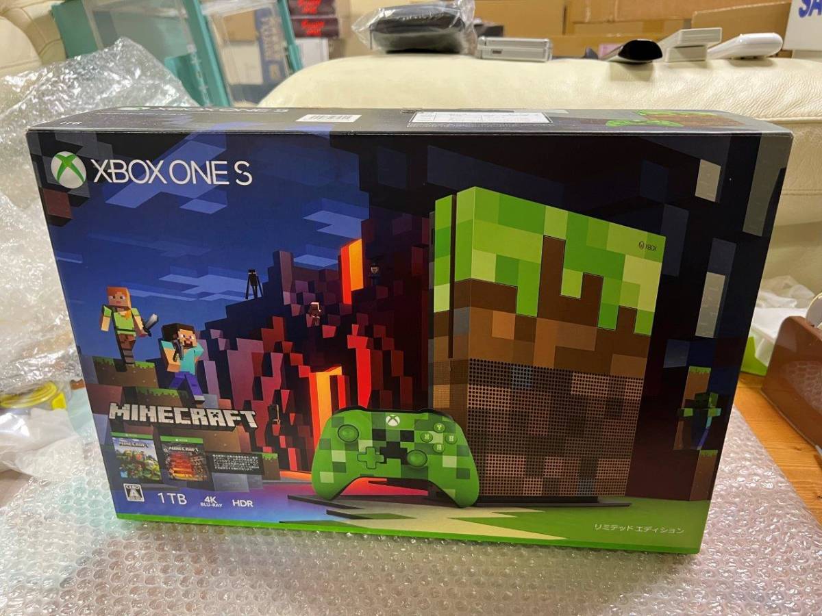 XBOX ONE S 本体 マインクラフト限定版 / Minecraft 新品同様 完品