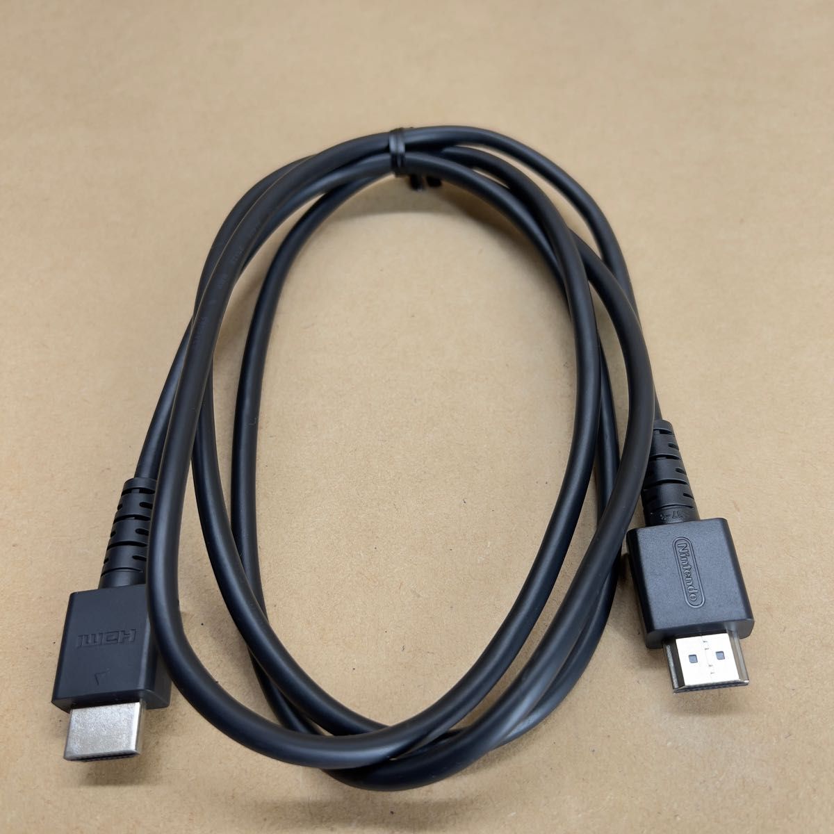 Switch》ドック・HDMIケーブル・充電器 ホワイト 純正 有機EL同梱版