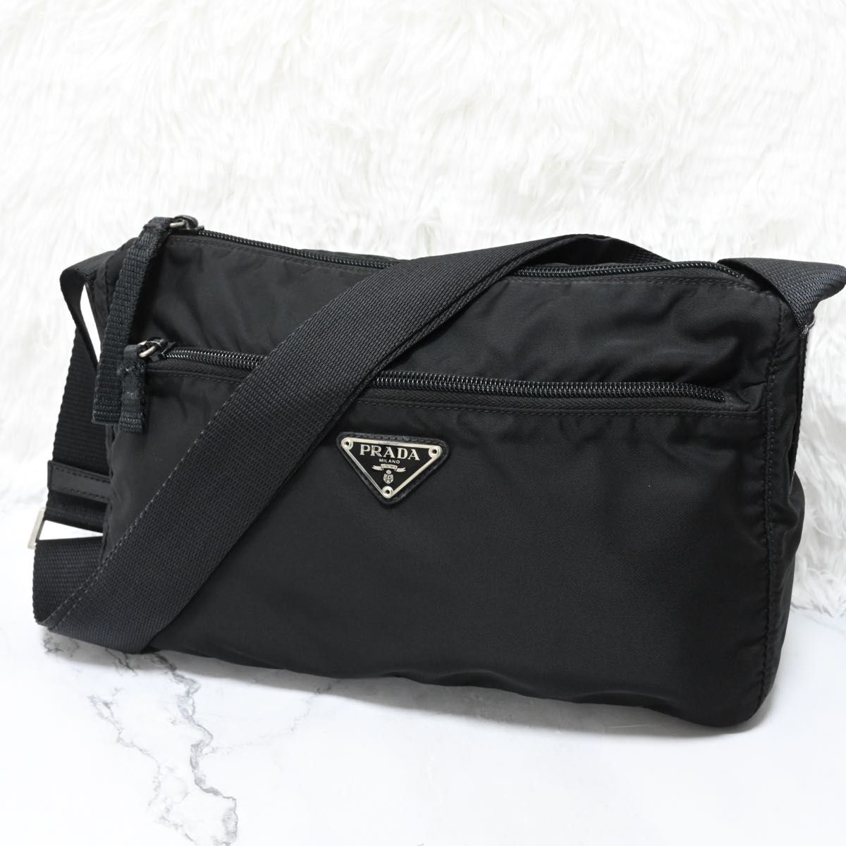 極美品 プラダ PRADA ショルダーバッグ カメラバッグ ナイロン レザー