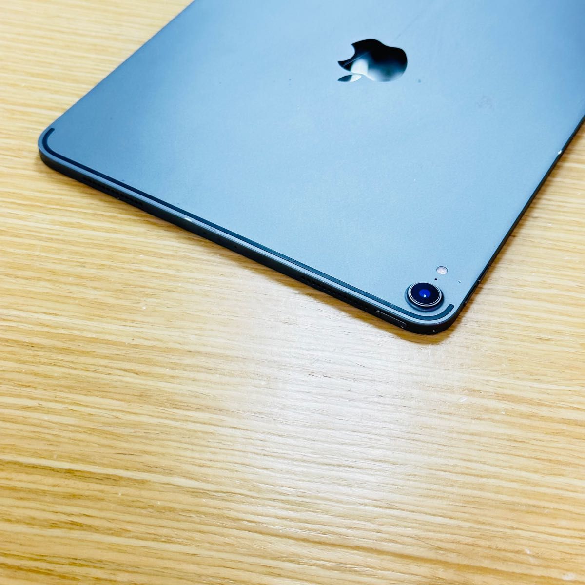 Apple iPad Pro 11インチ 512GB グレー Wifi モデル バッテリー100