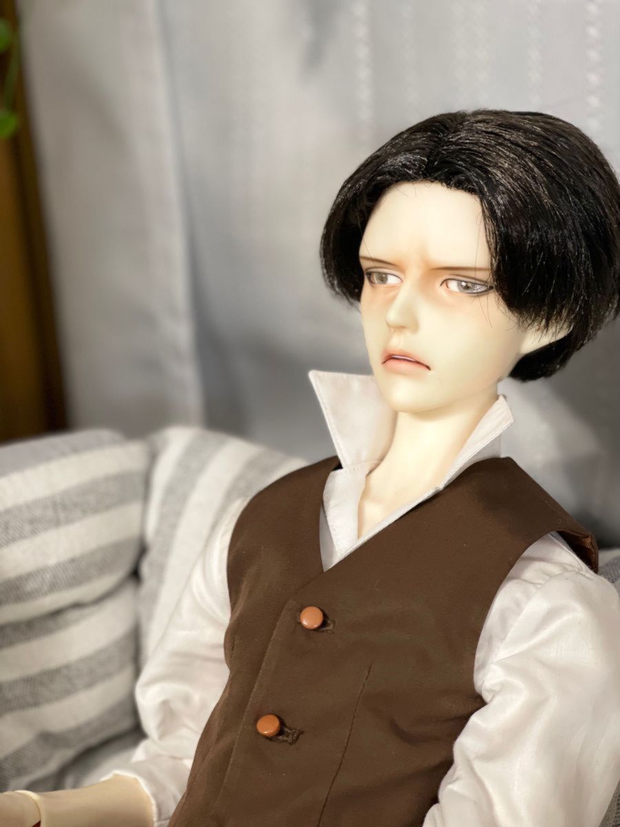 進撃の巨人 リヴァイキャストドール 地下街時代ver DOLK i o s｜Yahoo