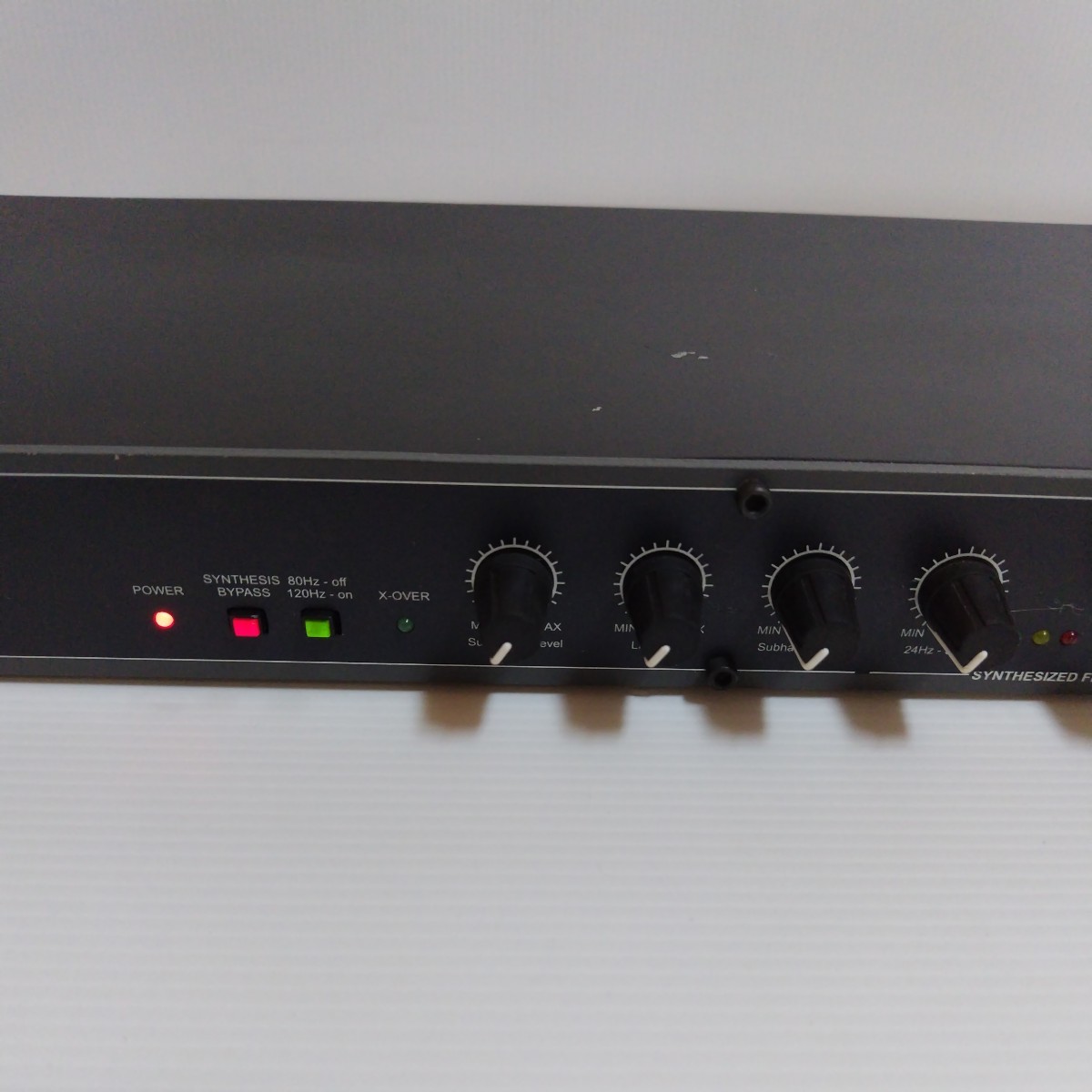 中古動作品 dbx 120A Made In USA ステレオサブハーモニック
