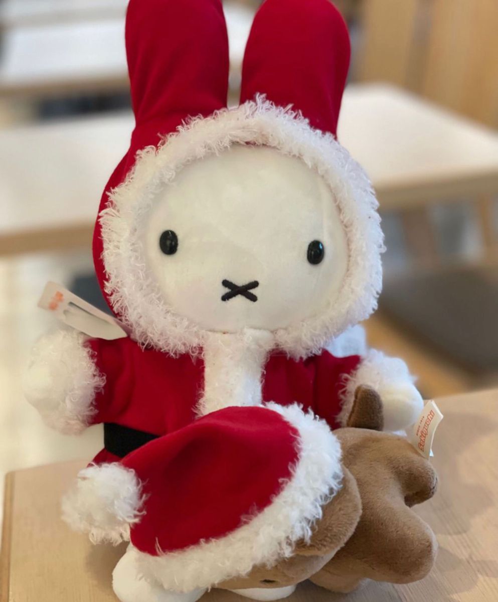 ミッフィースタイル限定 サンタミッフィー&スナッフィーのぬいぐるみ