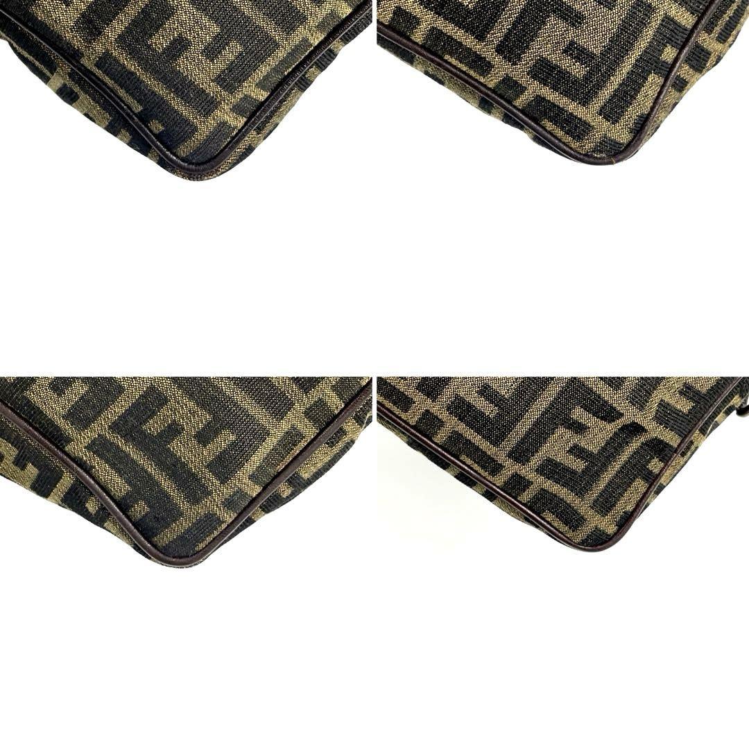 美品 FENDI フェンディ ズッカ柄 FF ショルダーバッグ カメラバッグ