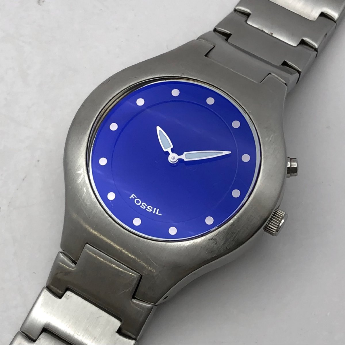 Yahoo!オークション - FOSSIL/フォッシル/BIG TIC/JR-8052/2針/青文字