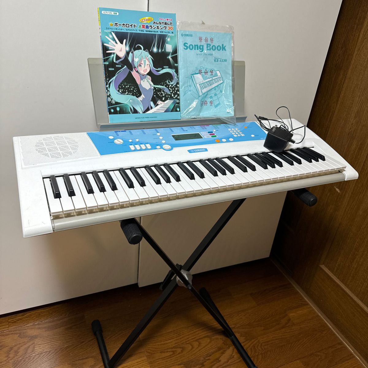 スタンド付 YAMAHA 電子ピアノ EZ-J220 電子キーボード｜Yahoo!フリマ