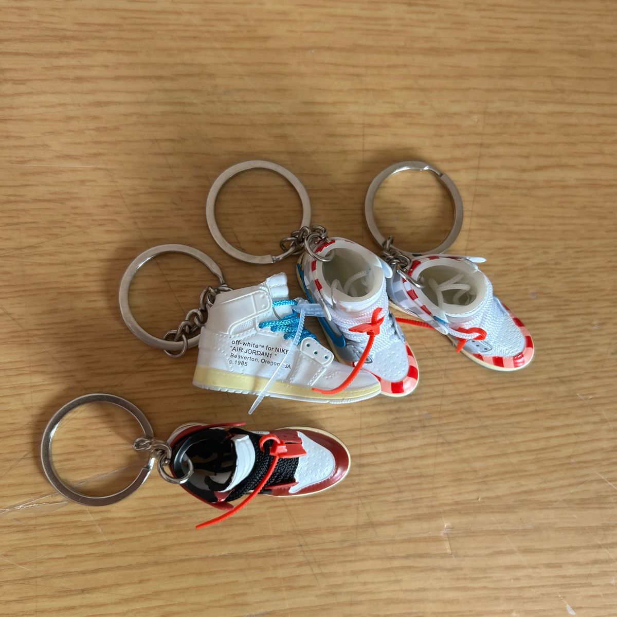 エアジョーダン1 AJ1 オフホワイト シカゴ パラ スニーカー