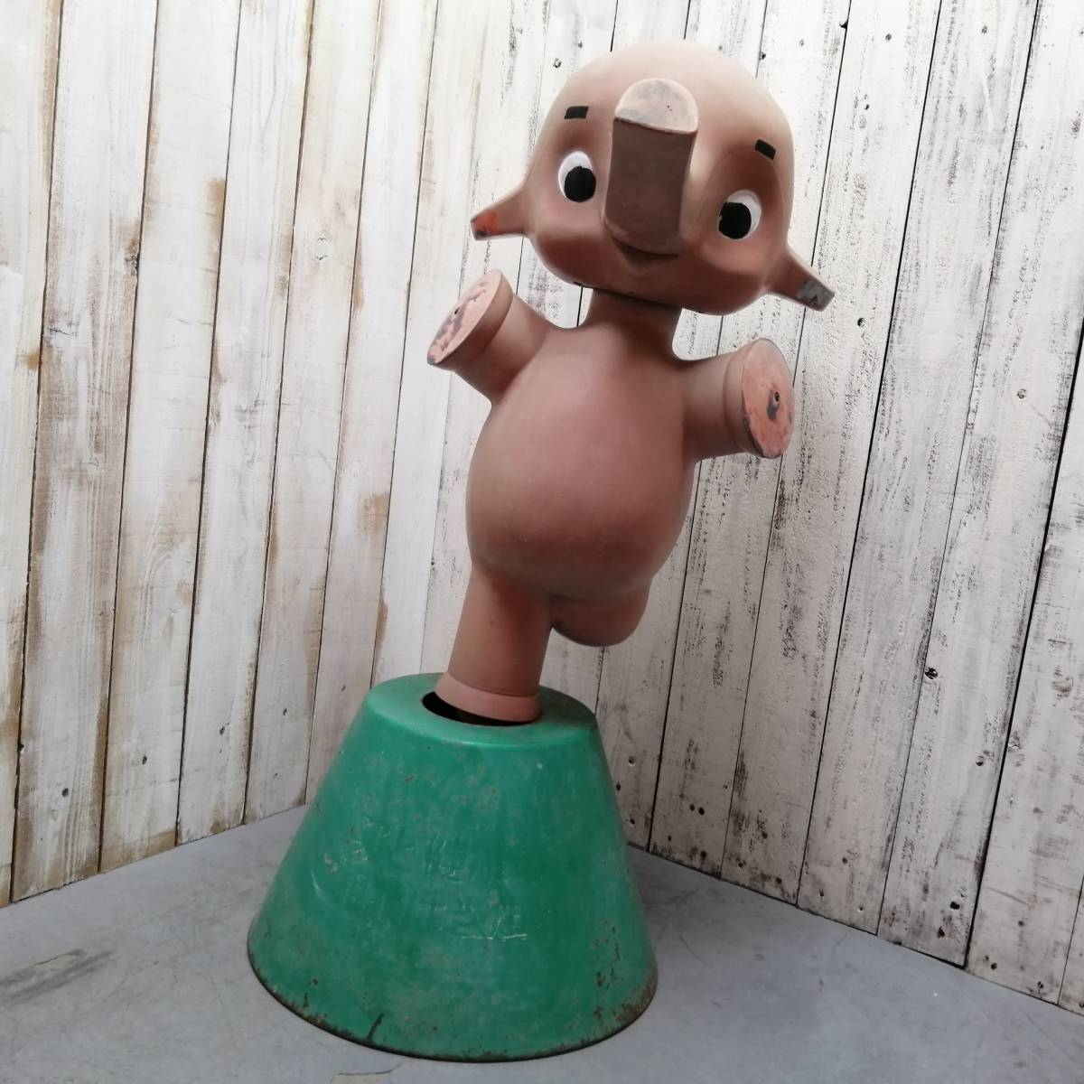 Yahoo!オークション - 23111003 佐藤製薬 サトちゃん 初代 当時物 店