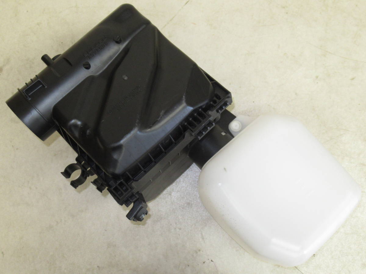 全国送料無料 WRX STI(VAB)純正エアクリーナーボックス(エアー