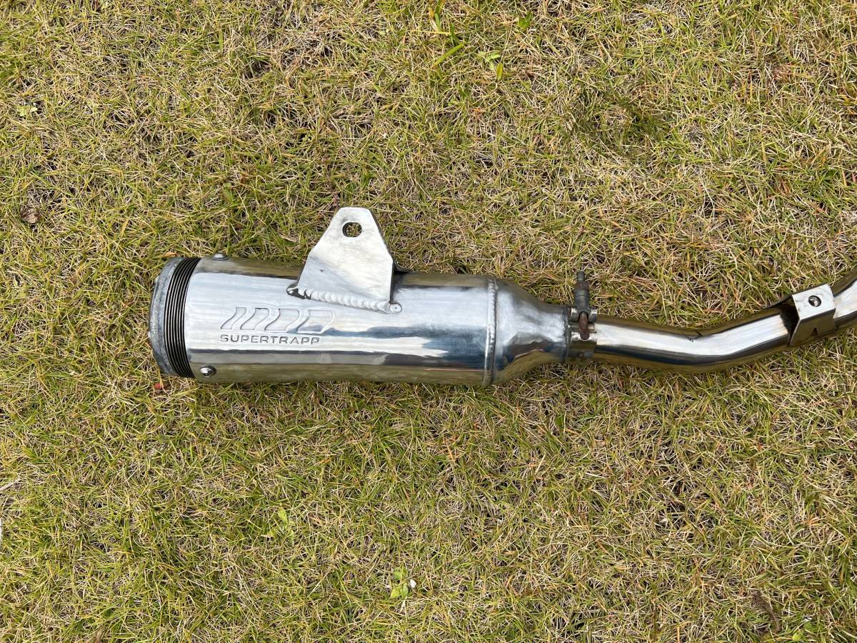 TW200 スーパートラップ アップマフラー フルエキ 林道走行 スクラン