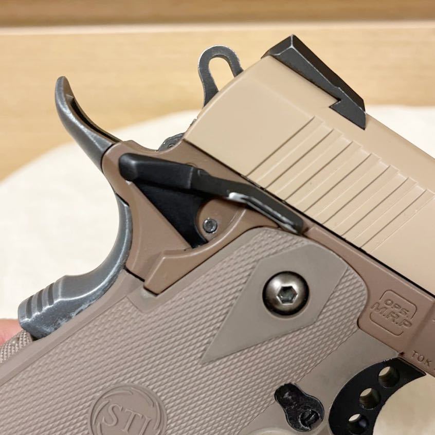 東京マルイ ハイキャパ 4 3/5 1 カスタム品 デザートウォーリア sti