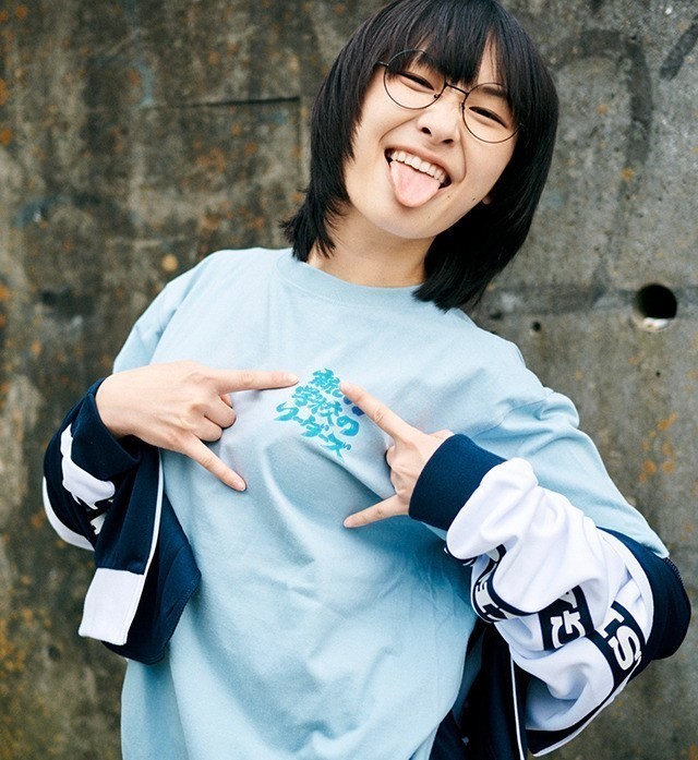 送料無料 新しい学校のリーダーズ XL 一時帰国 Tシャツ アシッドブルー