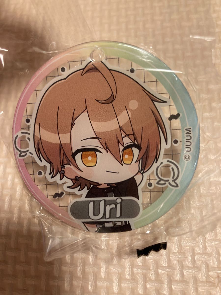 あ様専用 カラフルピーチ クリアマスコット うり Uri カラピチ 缶