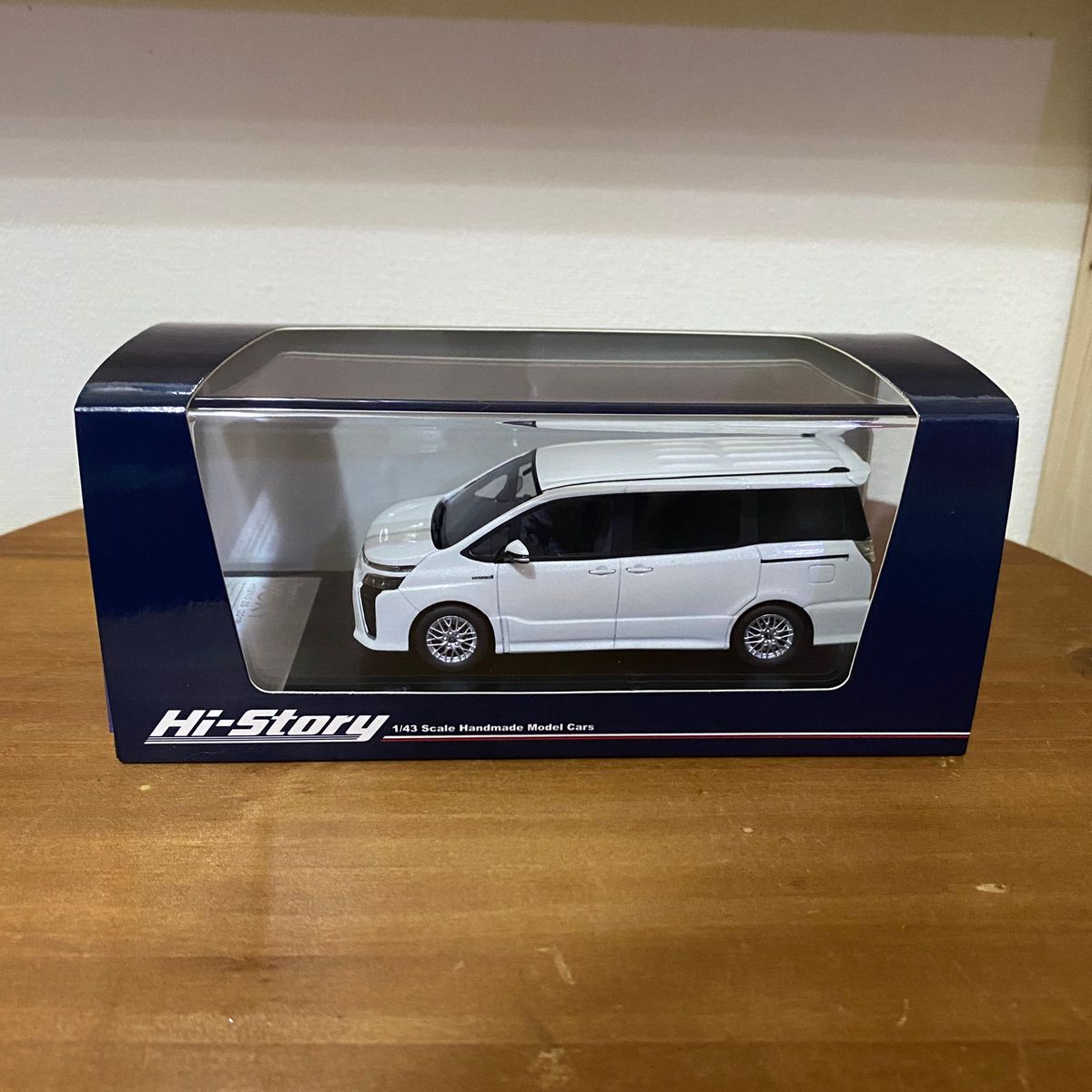 TOYOTA VOXY トヨタ ヴォクシー ミニカー 80系 後期 ホワイト｜Yahoo