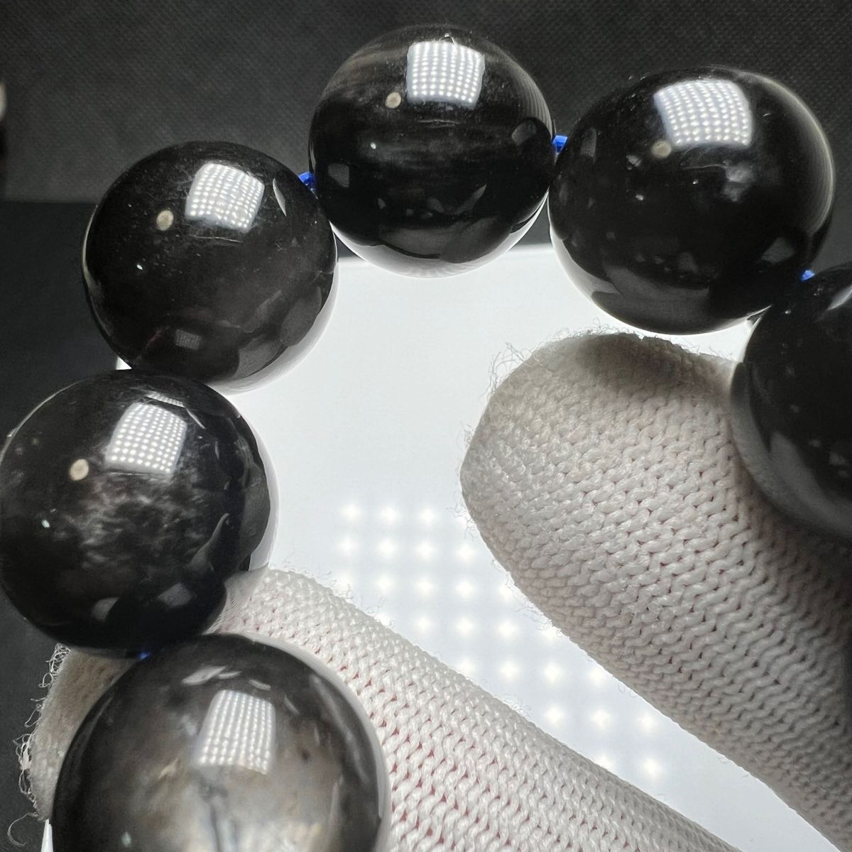 ① 希少 最高級 ブラックアクアマリン 14mm-14 5mm ブレスレット