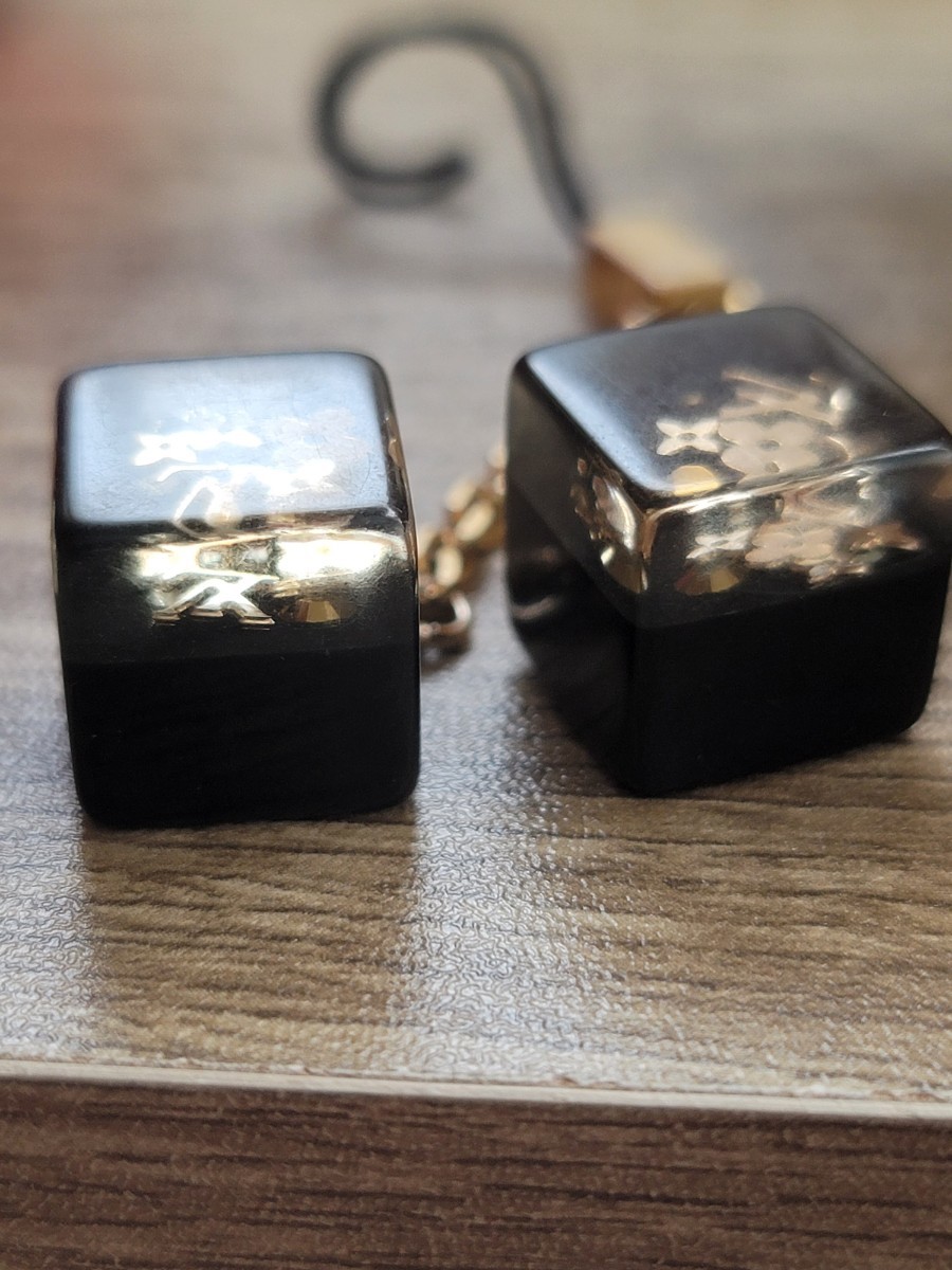 LOUIS VUITTON】ルイヴィトン ストラップ アクセソワール