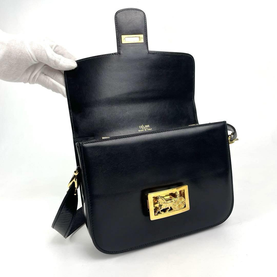 極美品 CELINE セリーヌ 馬車金具 ショルダーバッグ ボックスカーフ