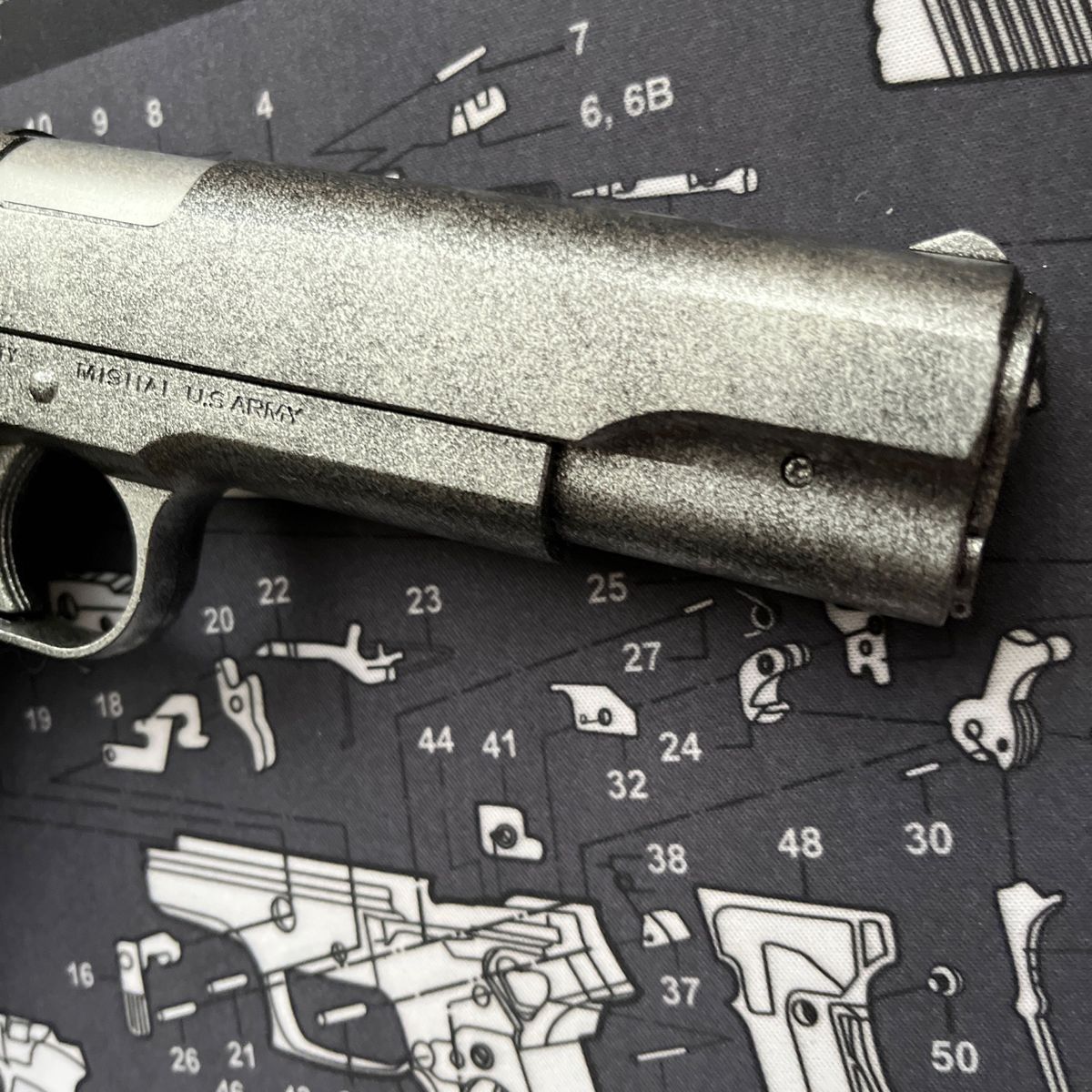 東京マルイ コルトガバメント M1911 リアルダメージ塗装｜Yahoo!フリマ