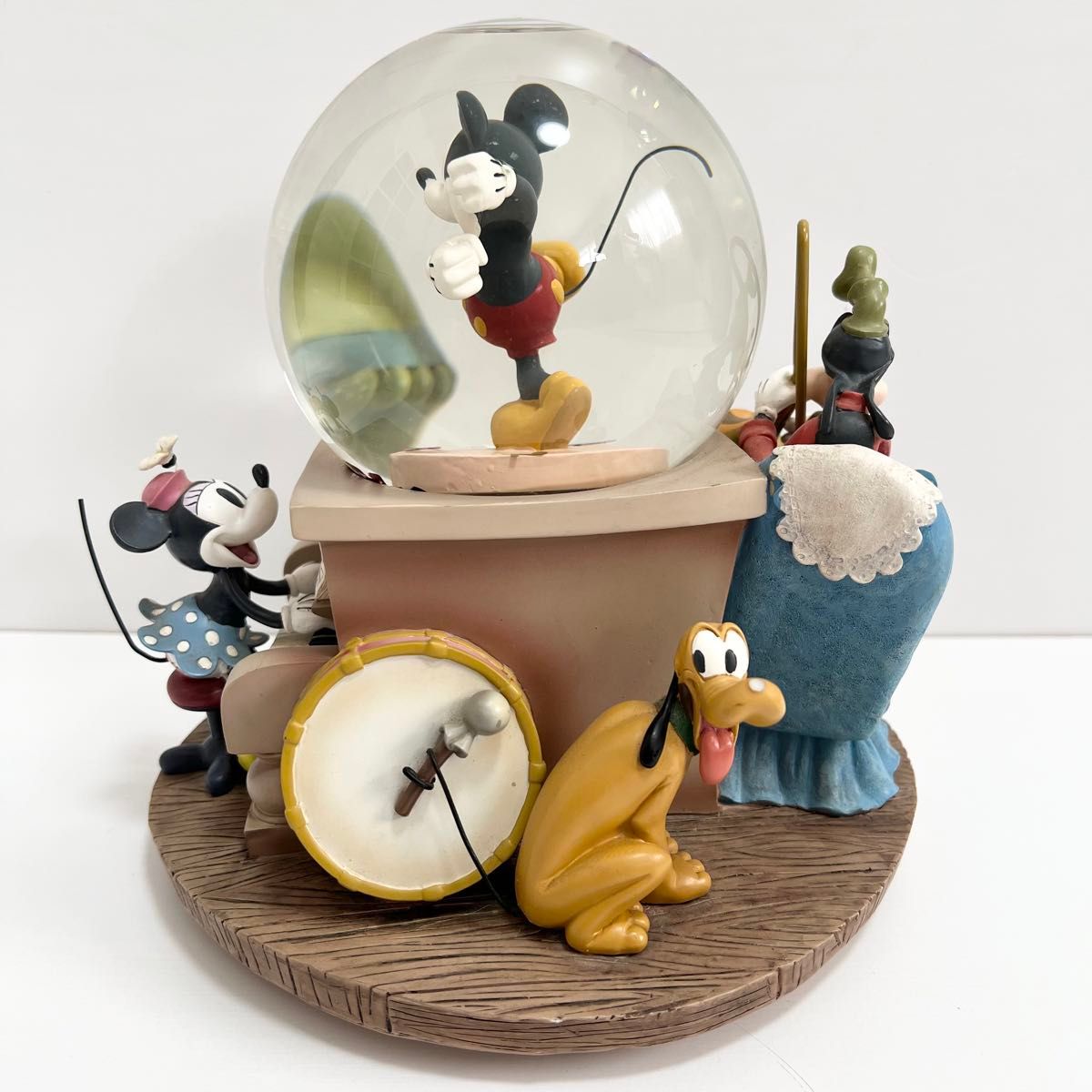 オルゴール ミッキーのゴルフ スノードーム オルゴール ミッキーの
