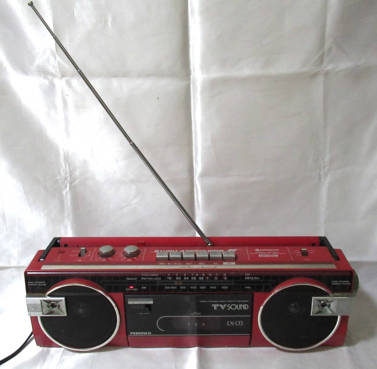 HITACHI / 日立 TRK-LX03 FM / AM ステレオラジオカセットレコーダー