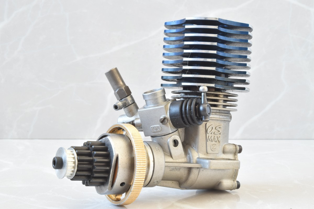 OS MAX 10LA エンジン 未使用品 小川精機 OS MAX 10LA エンジン 未使用品