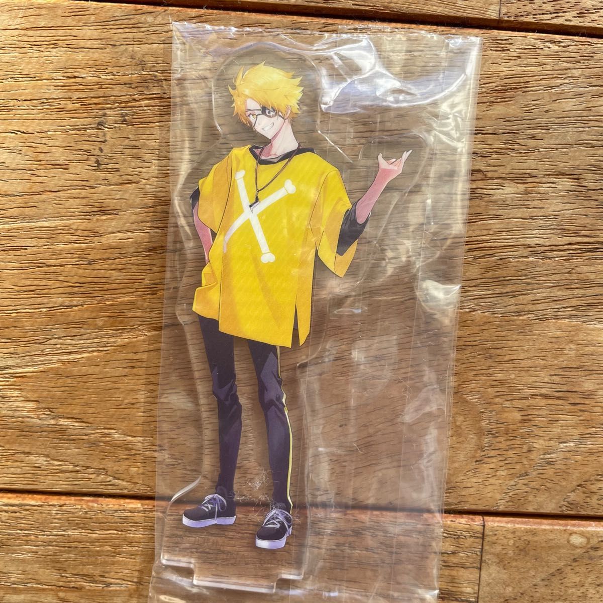 カラフルピーチ からぴち たっつん 一番くじ アクリルスタンド