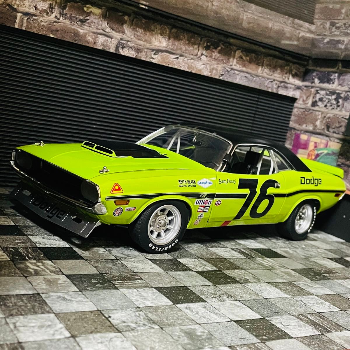 780台限定 1/18 GMP プリムス ロードランナー 440 SIXPACK