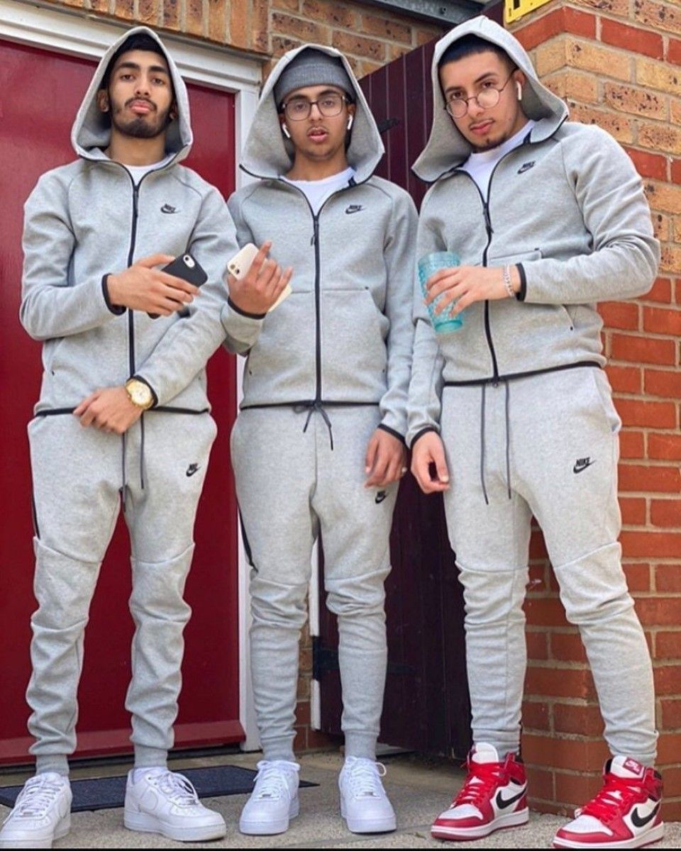 新品未使用 NIKE テックフリース セットアップ 上下 グレー M｜Yahoo