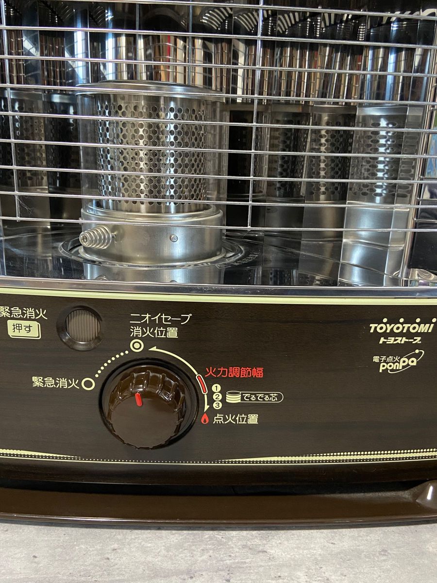 未使用品 石油ストーブ TOYOTOMI トヨトミ トヨストーブ RS-W290 電子