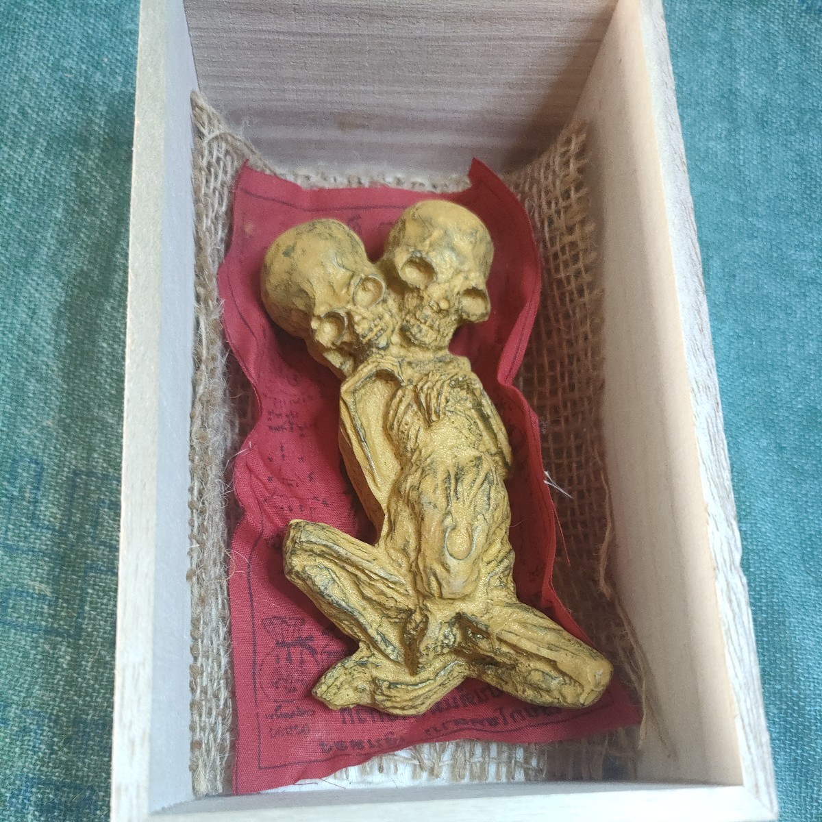 Yahoo!オークション - クマントーン ルッククロック プラクルアン お守