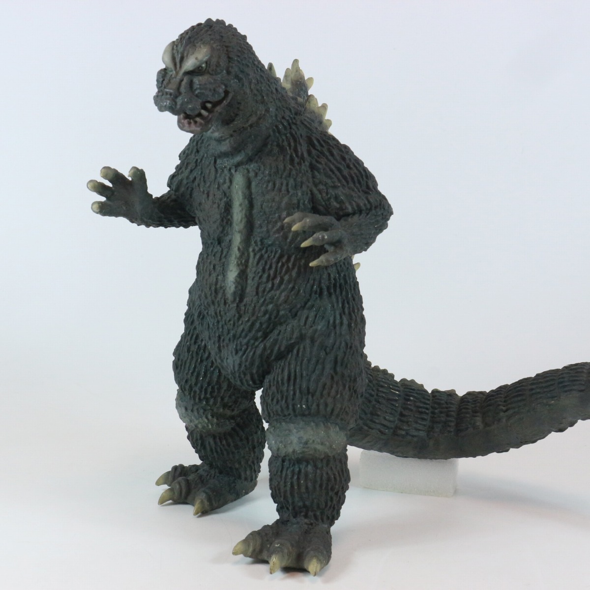 Yahoo!オークション - パラダイス イノウエアーツ ゴジラ 1964 モスゴ