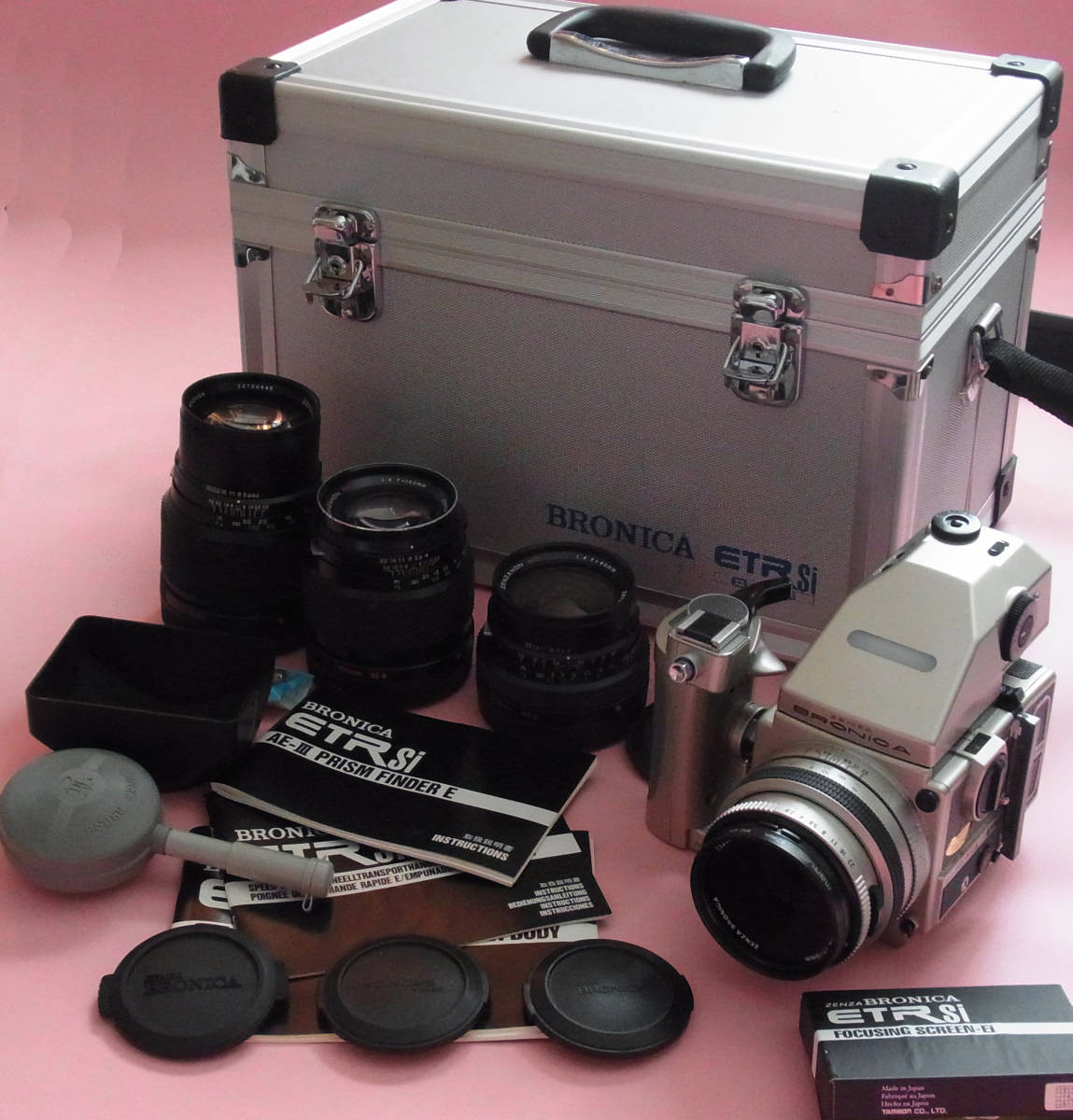 Yahoo!オークション - 使用感の少ない40周年記念モデル BRONICA ETR Si