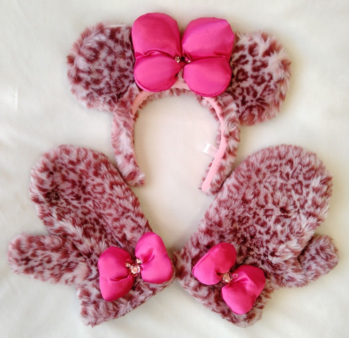 ディズニー ヒョウ柄 ミニー カチューシャ&ミトン ピンク セット