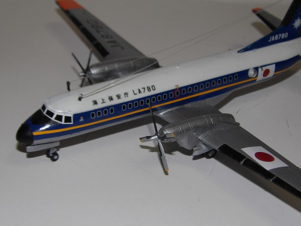 Yahoo!オークション - 1/144 海上保安庁 YS-11 旧塗装 完成品