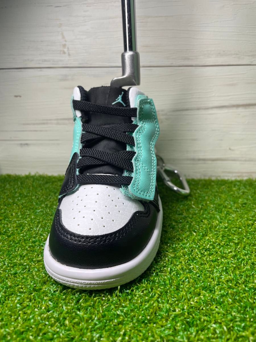 新品 超激レア スニーカー型パターカバー NIKE JORDAN 1 MID