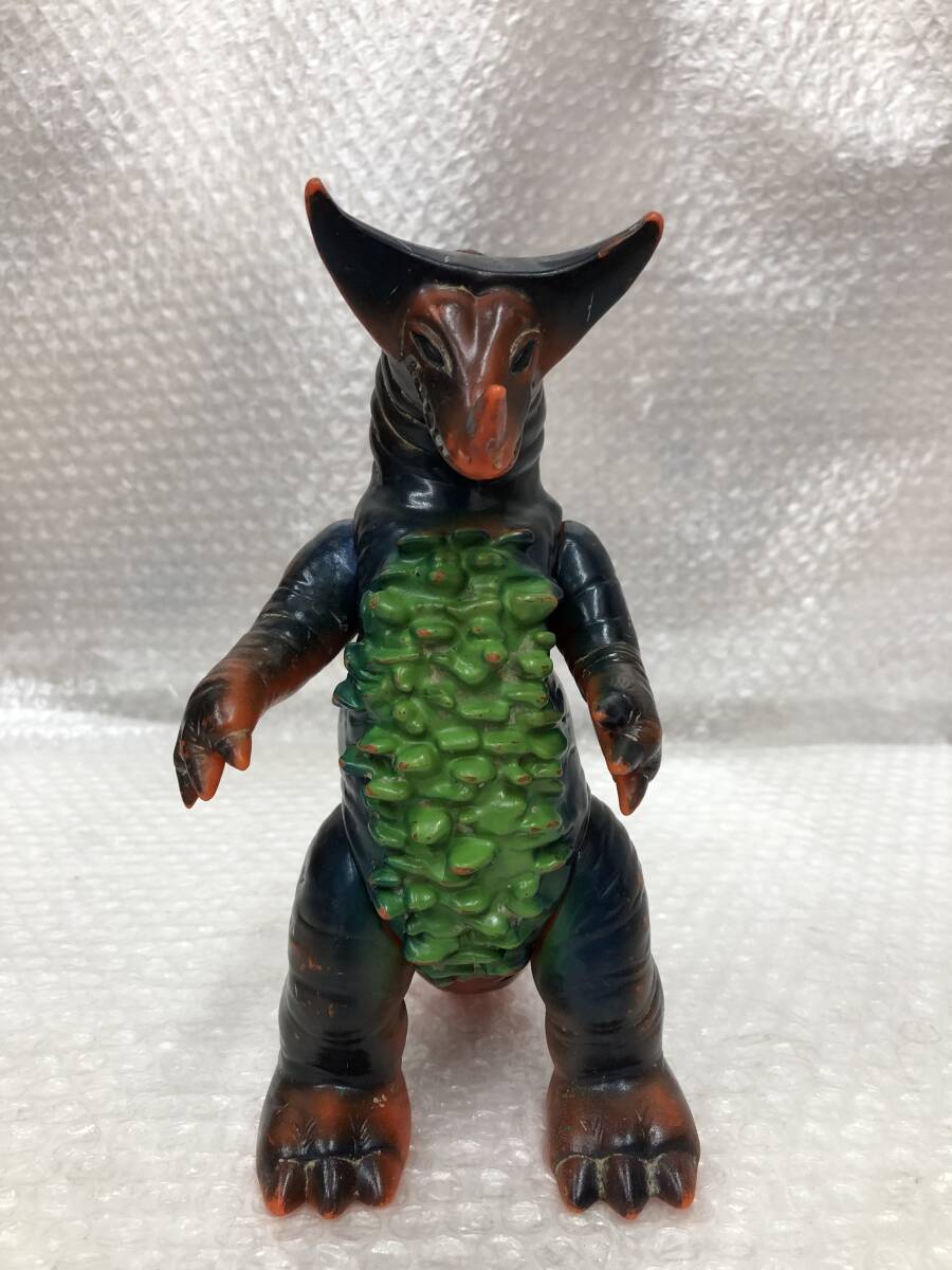 Yahoo!オークション - マルサン 当時物 ソフビ ゴモラ ウルトラ怪獣 全