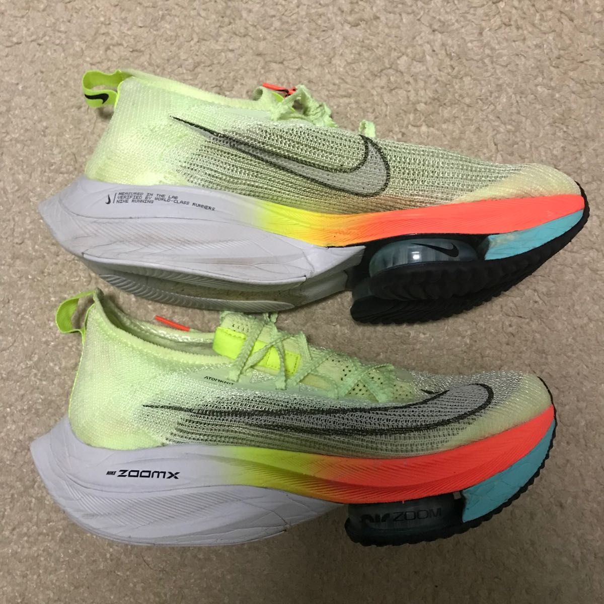 ナイキ アルファフライ ネクスト % 初代 廃盤 貴重 NIKE アルファ