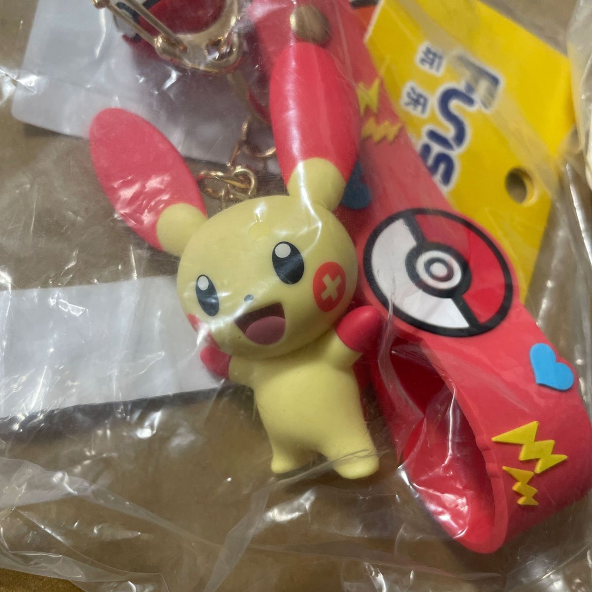 プラスル マイナン 海外公式 キーホルダー ストラップ ポケモン｜Yahoo