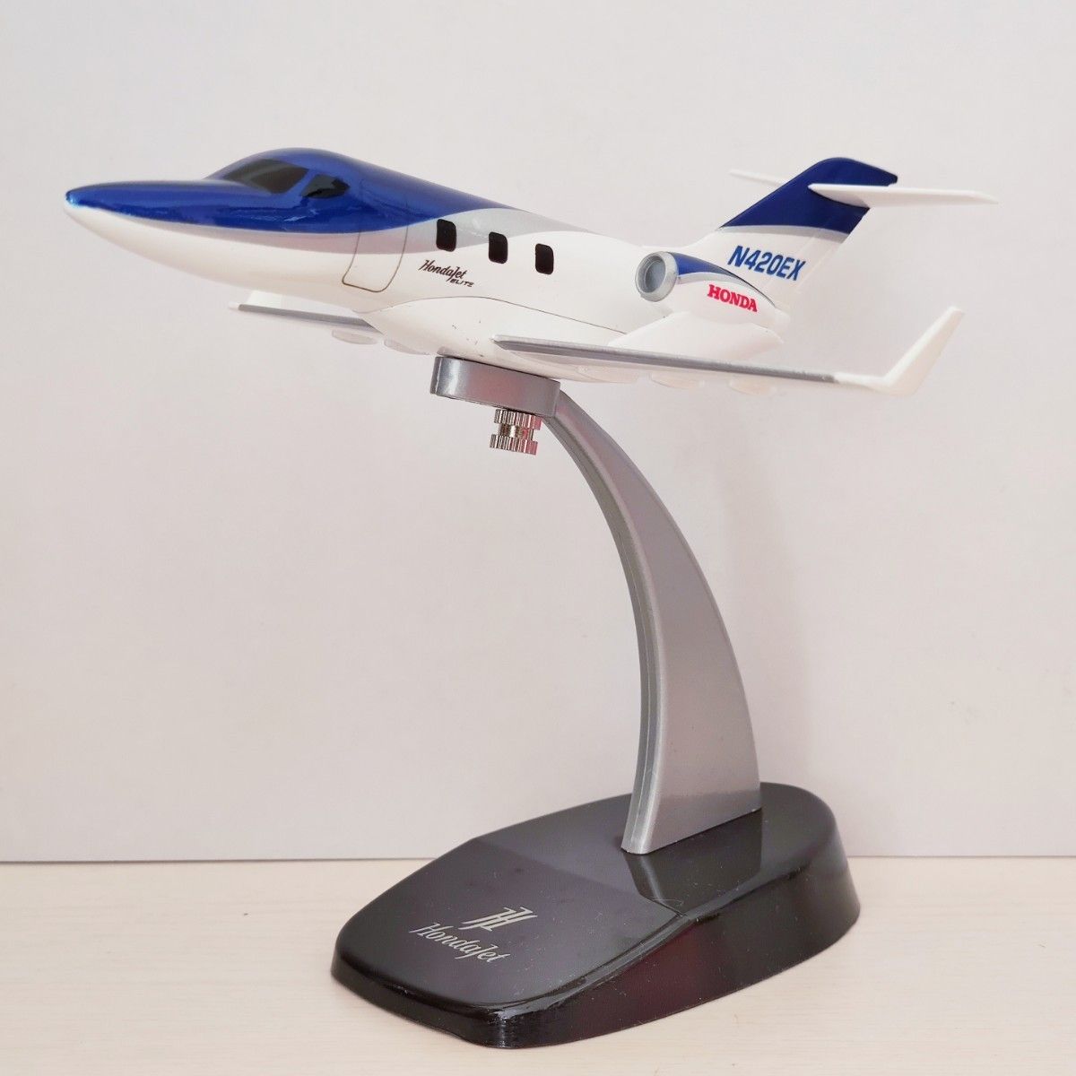 新品】1 72 ホンダジェット HondaJet ブルー/ホワイト｜Yahoo!フリマ