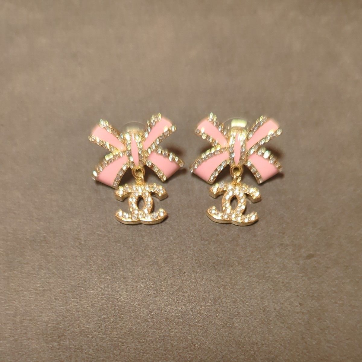 シャネルピンクリボン ピアス｜Yahoo!フリマ（旧PayPayフリマ）