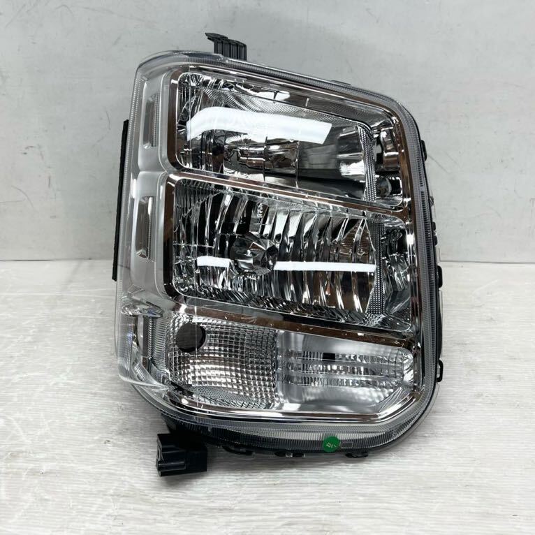 送料込 即決 エブリィ ワゴン DA17W 純正 HID 右 ヘッドライト ランプ